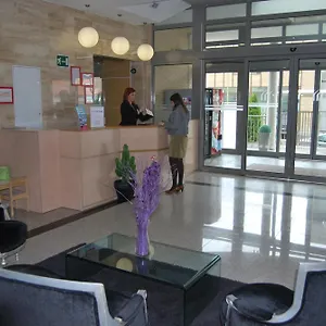 Encasa 3*, Madrid Spagna